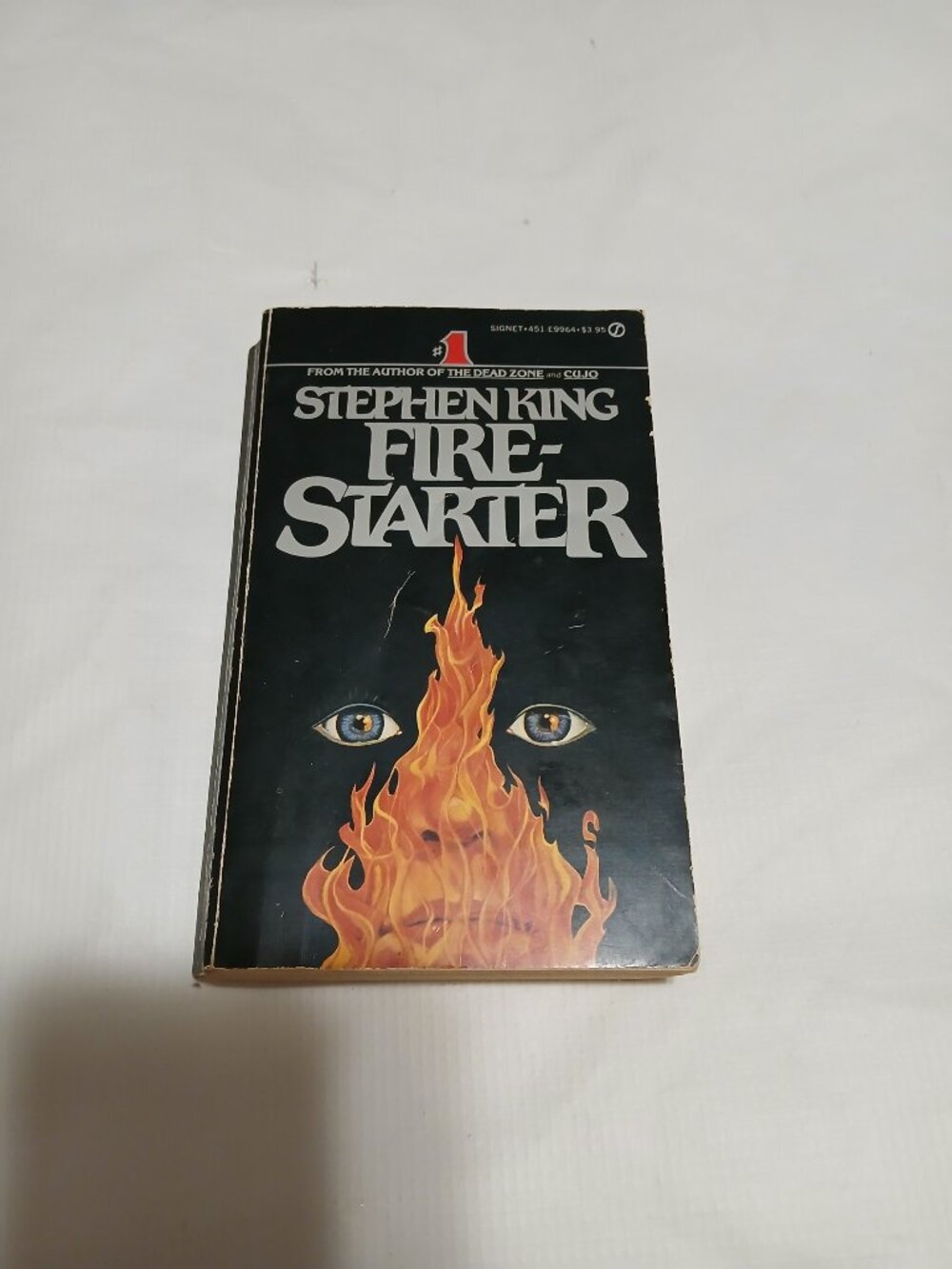 Stephen King Firestarter Signet 1981 2nd print Paperback Black Cover Barrymore
